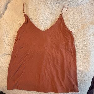 Coral flowy tank top